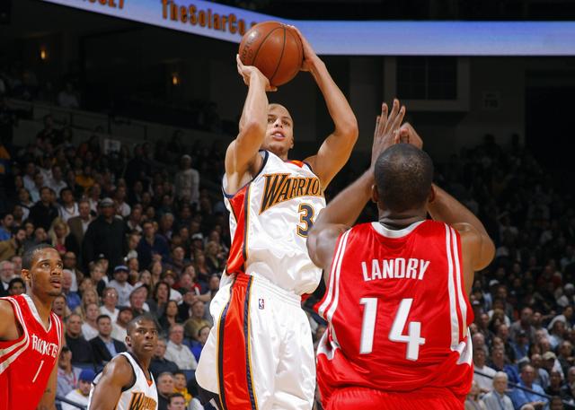 谁就更接近 谁就更接近